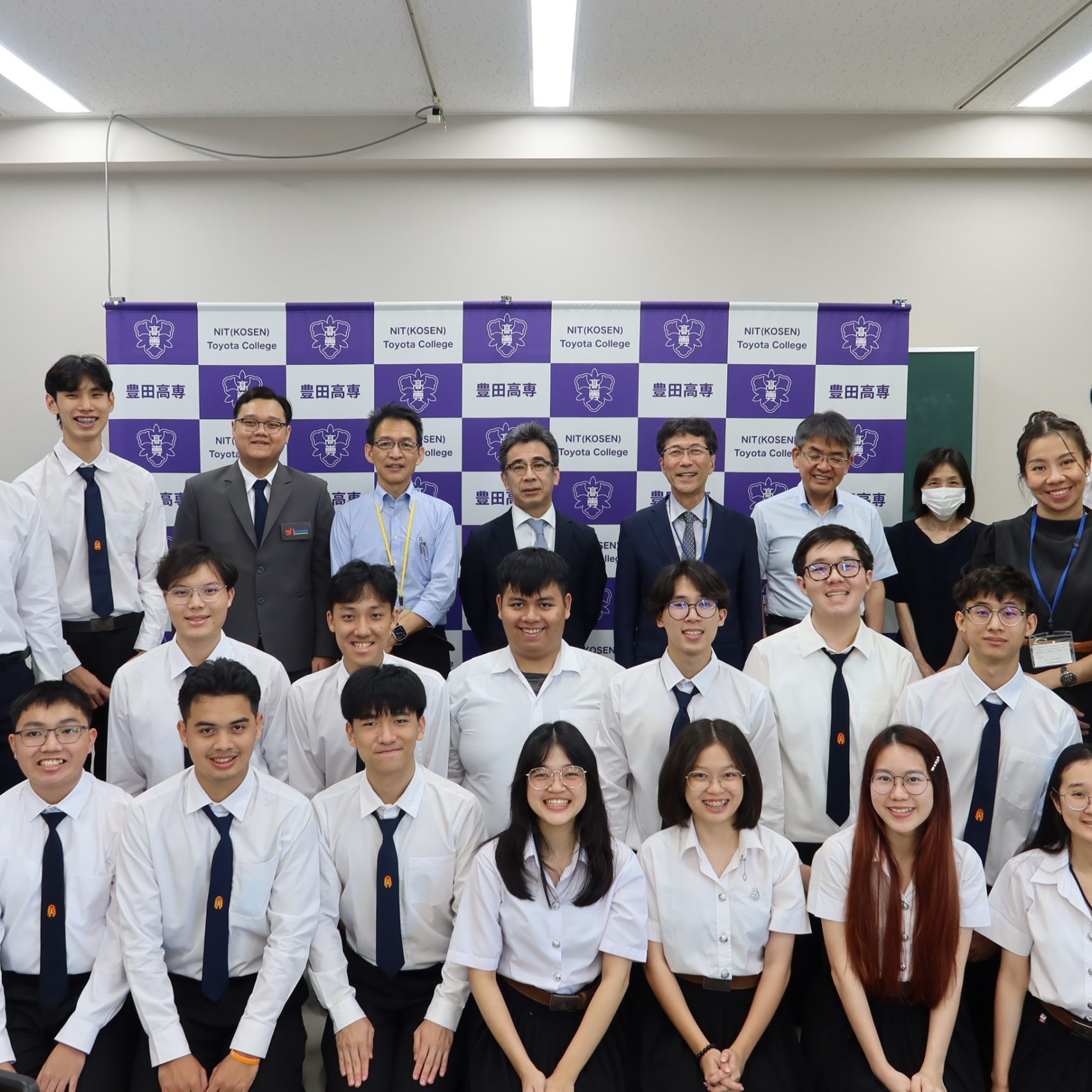 令和６年６月１２日（水）にタイ高専学生が1ヶ月研修のため来校しました。
