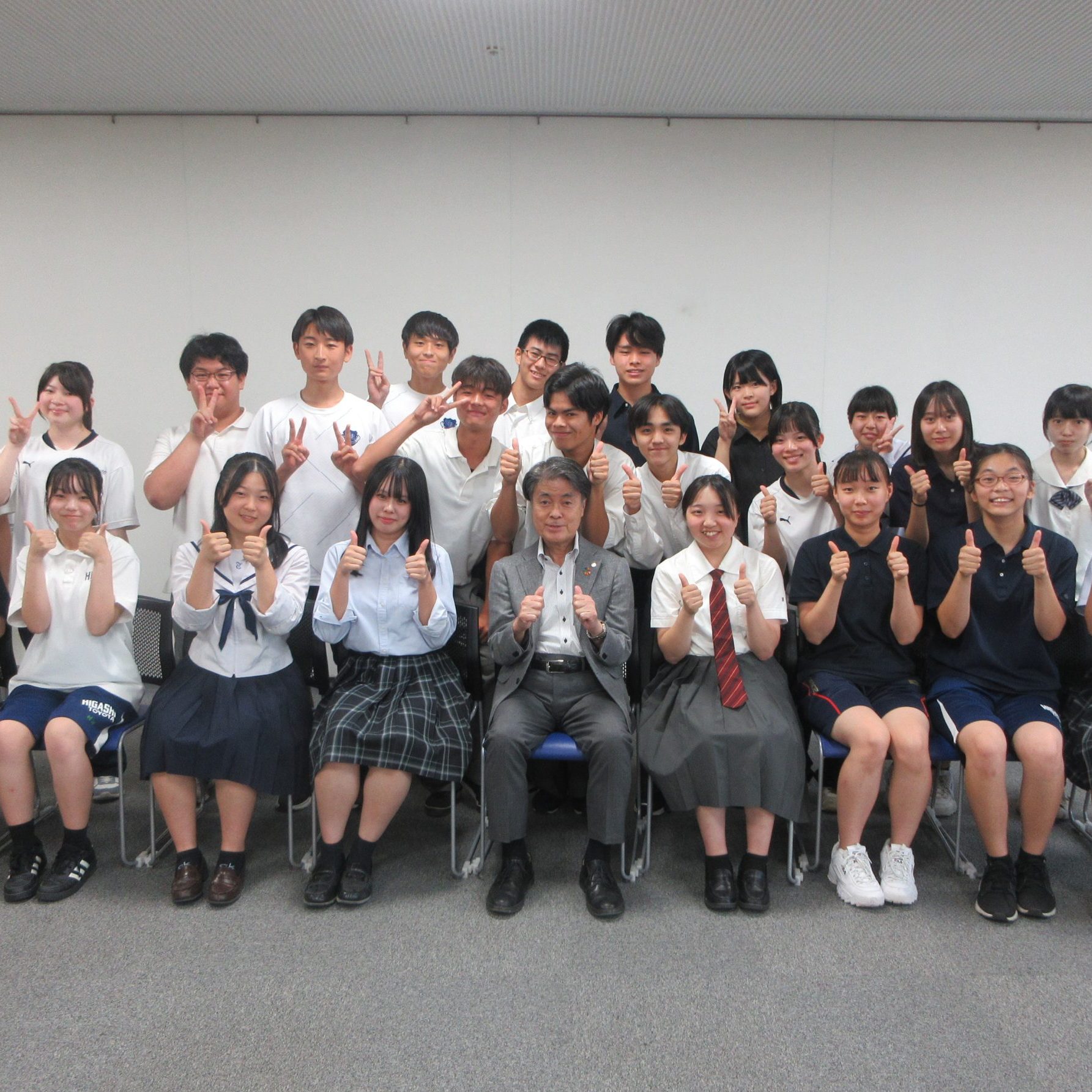 豊田市高等学校魅力発見フェスタ実行委員会に豊田市長がいらっしゃいました！