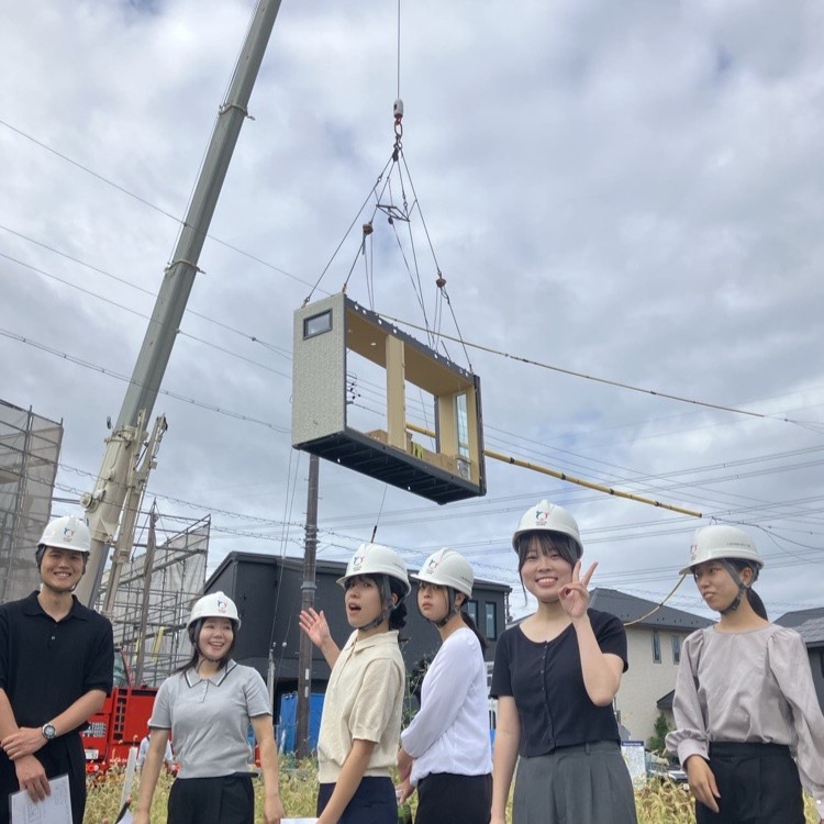 トヨタすまいるライフ様とのコラボ住宅、据付を見学