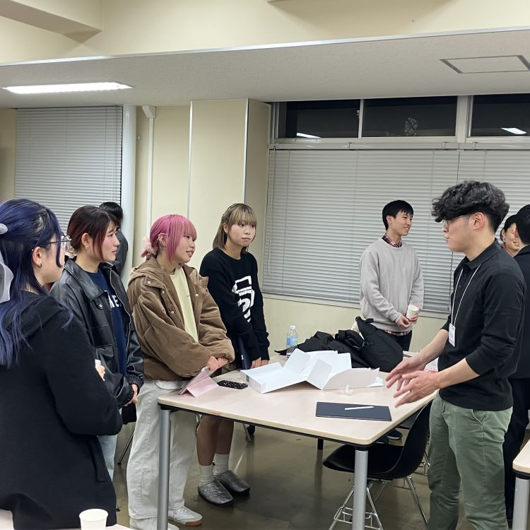 キャリア形成座談会を開催しました